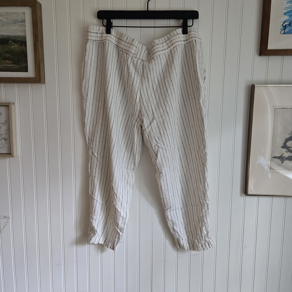 Land N Sea Womens White And Gray Stripe Linen Blend Crop Pant - Picture 7 of 10